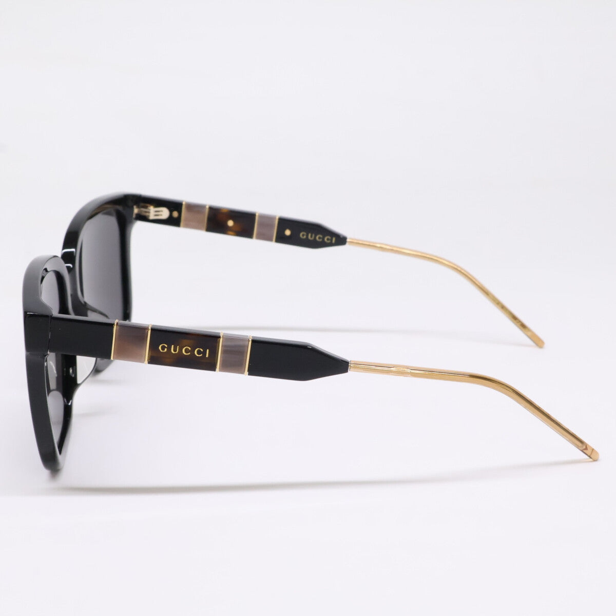 GUCCI グッチ 【美品】GG0599SA 001 スクエア サングラス
