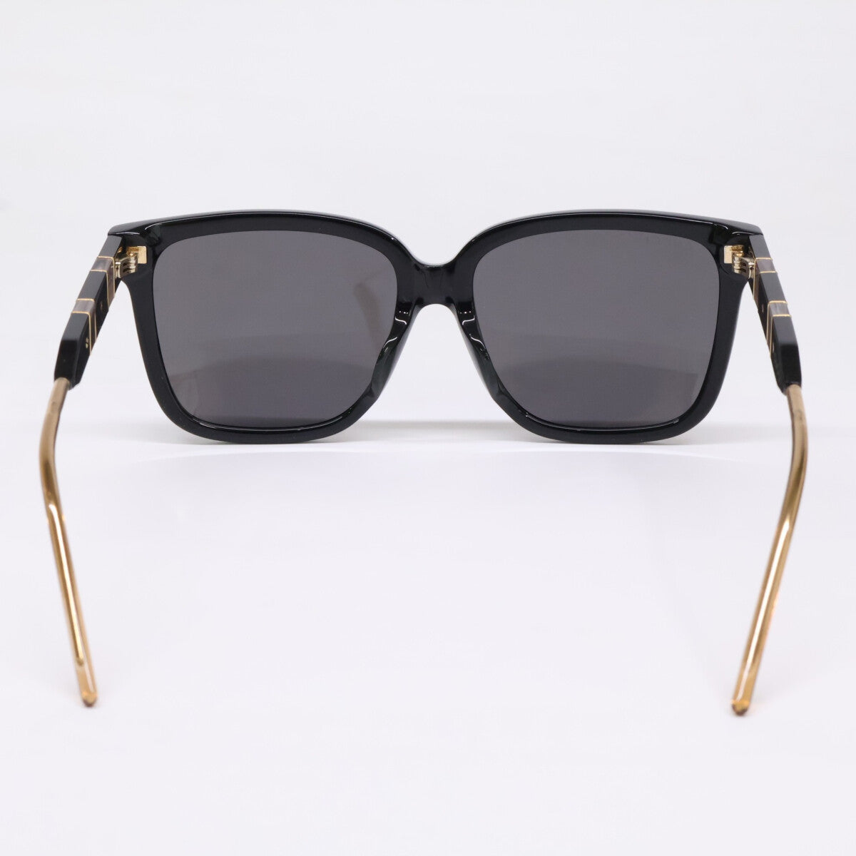 GUCCI グッチ 【美品】GG0599SA 001 スクエア サングラス