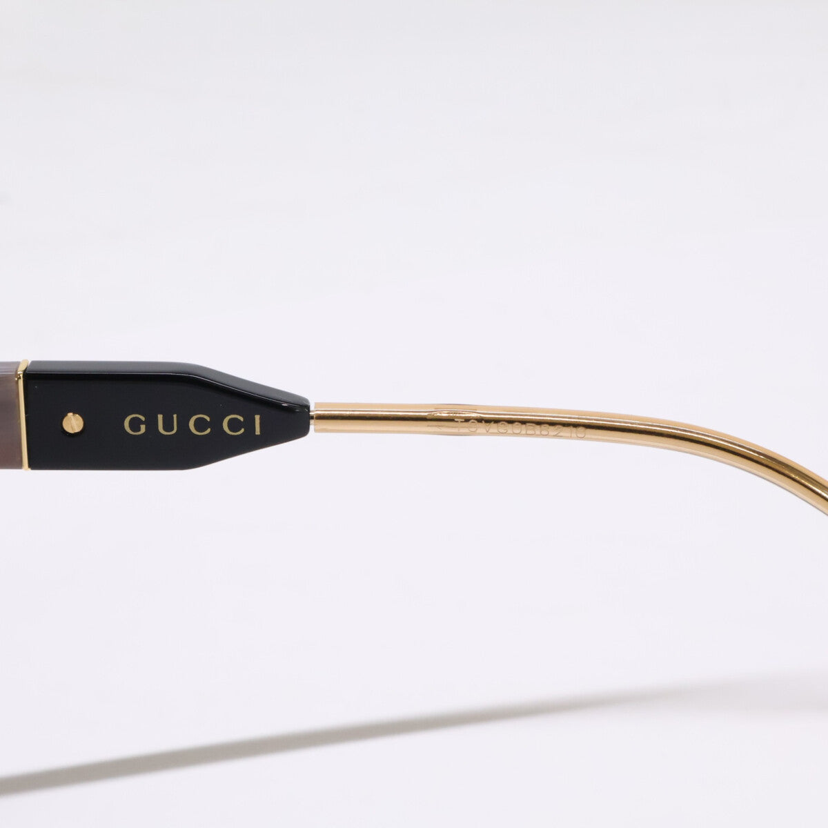 GUCCI グッチ 【美品】GG0599SA 001 スクエア サングラス
