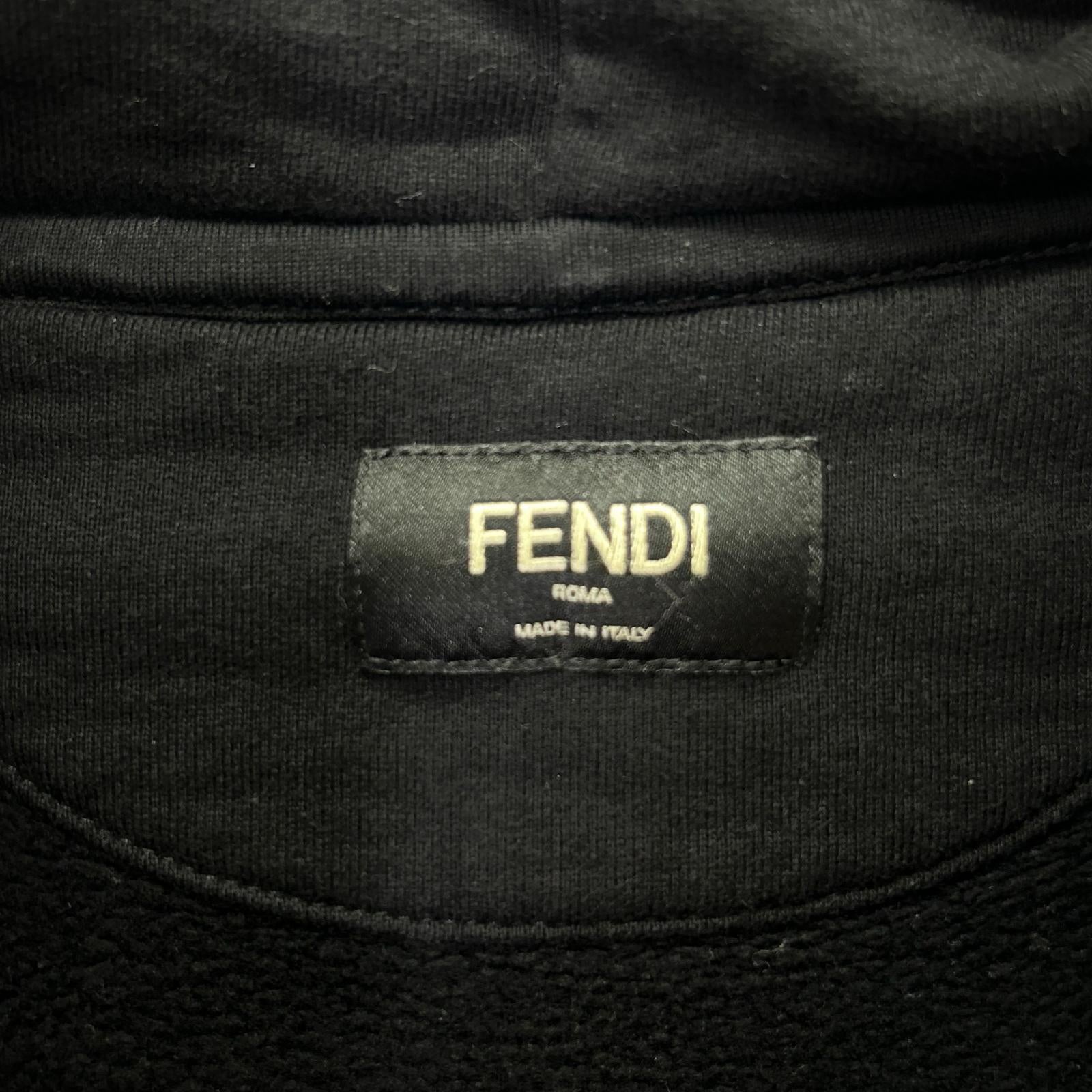 FENDI フェンディ 12CPF-21-2528 FY1115 AITY ブラック デザイン フーディー トップス