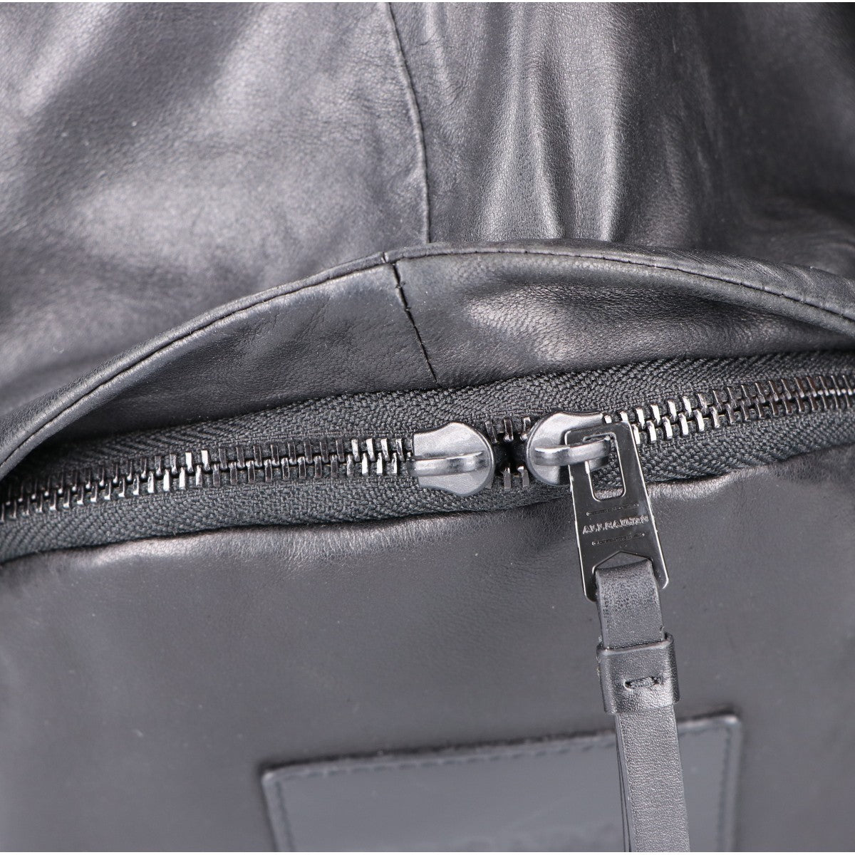 All Saints オールセインツ M164XB CARABINER BACKPACK レザー バックパック リュック バックパック