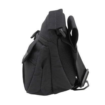 CHROME クローム 美品 BOT FLAP SLING 8L ショルダーバッグ メンズ ブラック BJ-008-BCNL-NA-NA ショルダーバッグ
