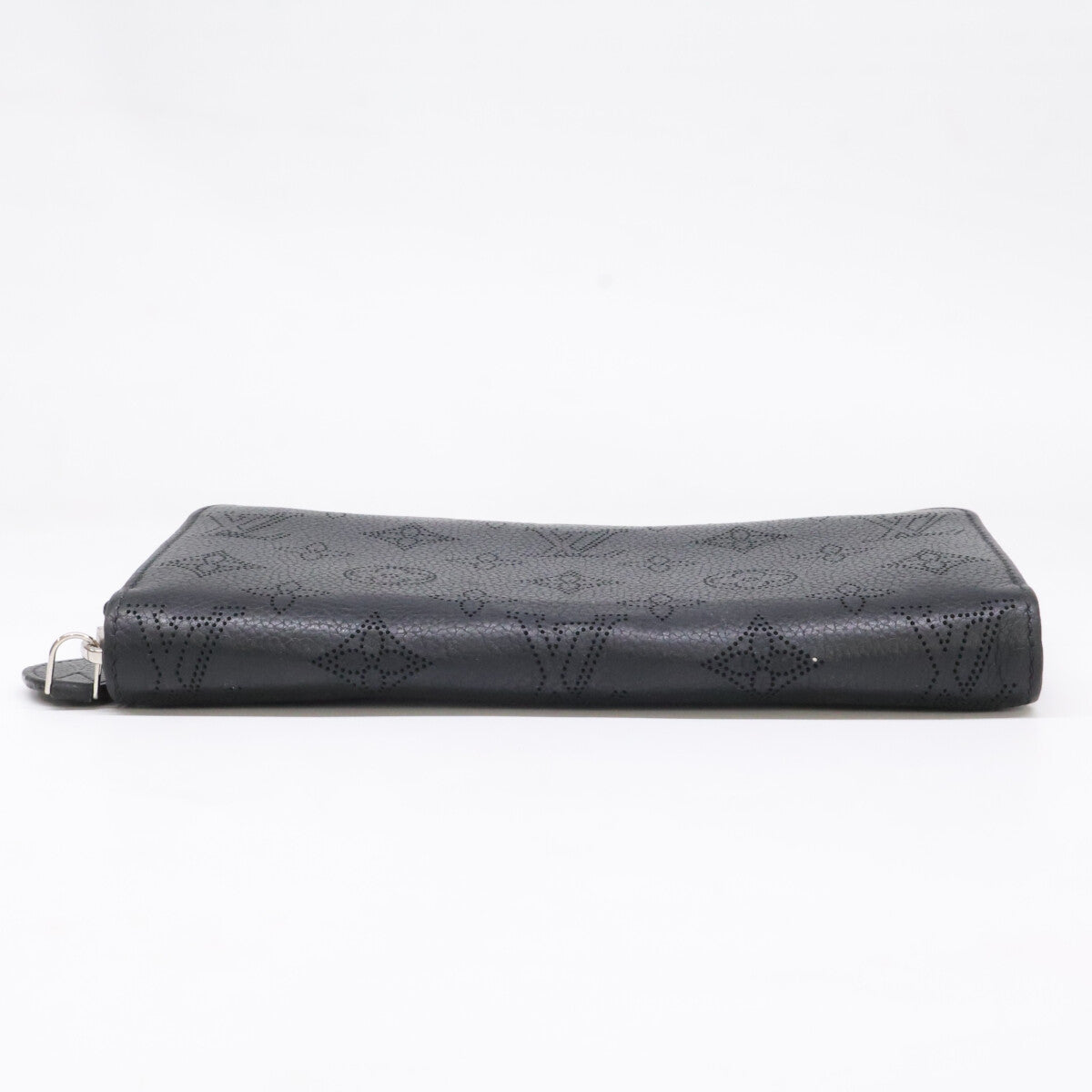 LOUIS VUITTON ルイヴィトン M61867 ジッピー・ウォレット マヒナ ロングウォレット 長財布（小銭入れあり）