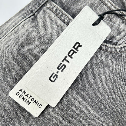 G-STAR RAW ジースターロゥ D28500-E206-H095 61 体裁断バイカーディテールスリムテーパードジーンズ ボトムス