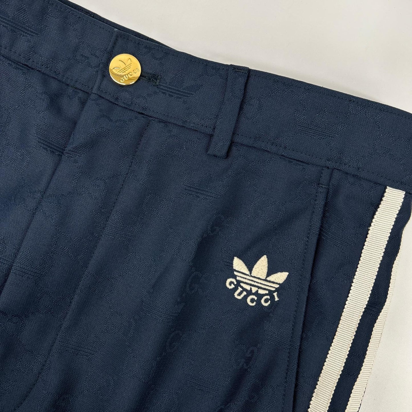 GUCCI グッチ ×アディダス ネイビー 710399 トレフォイルジャガード GGロゴ サイドライン スラックス パンツ ボトムス
