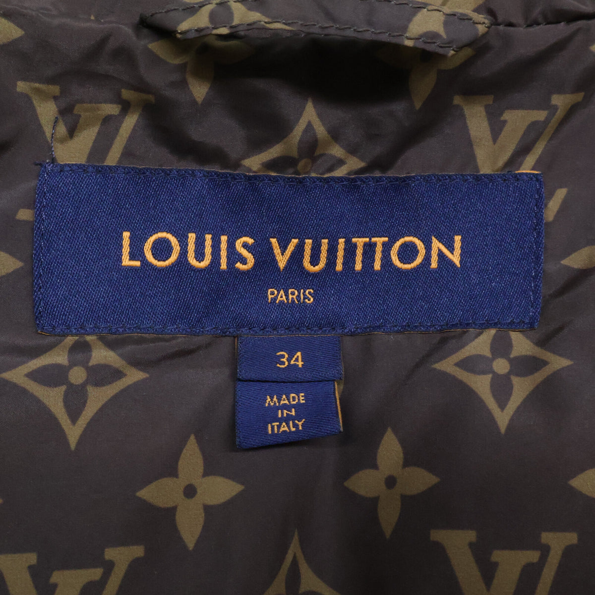 LOUIS VUITTON Officially distributed in Japan, 2023 model 1AF474/RM232W RD7 FPOW30 Monogram Accent Pillow down jacket