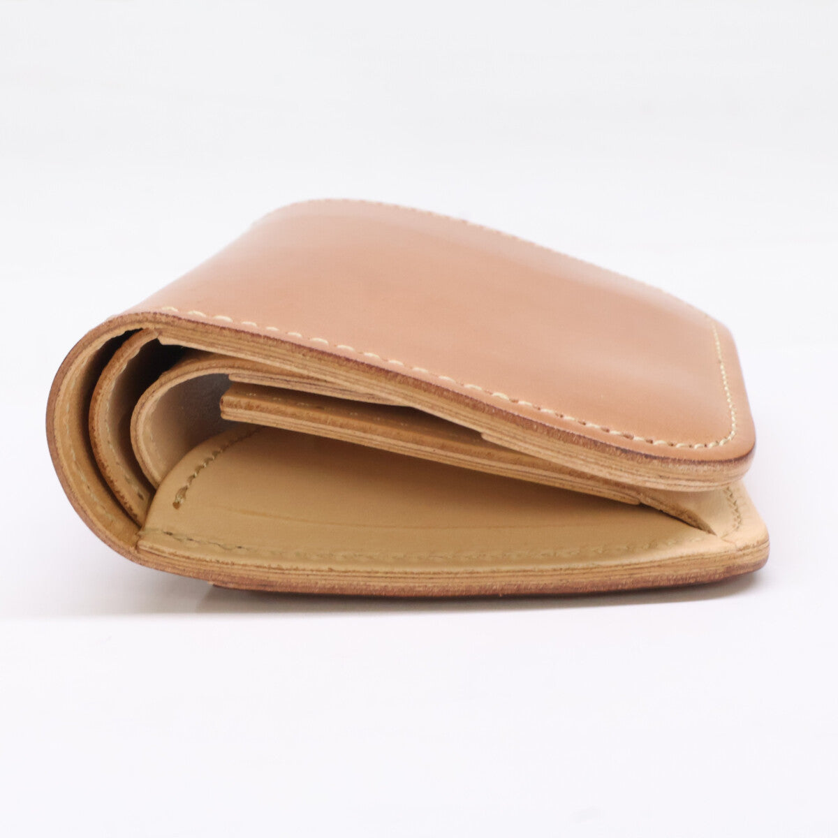 WILDSWANS ワイルドスワンズ 【美品】CSS-CASA HC NTｘSD コードバン/サドルプルアップ 二つ折り財布（小銭入れあり） 二つ折り財布（小銭入れあり）