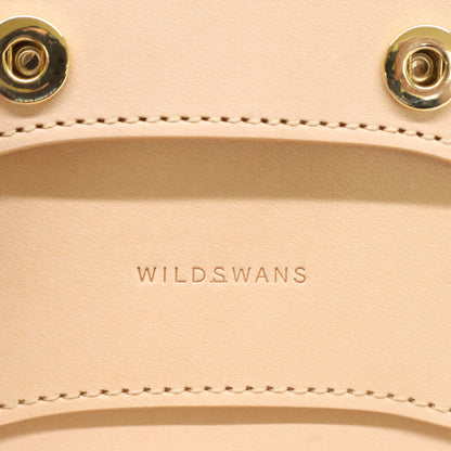 WILDSWANS ワイルドスワンズ 【美品】CSS-CASA HC NTｘSD コードバン/サドルプルアップ 二つ折り財布（小銭入れあり） 二つ折り財布（小銭入れあり）