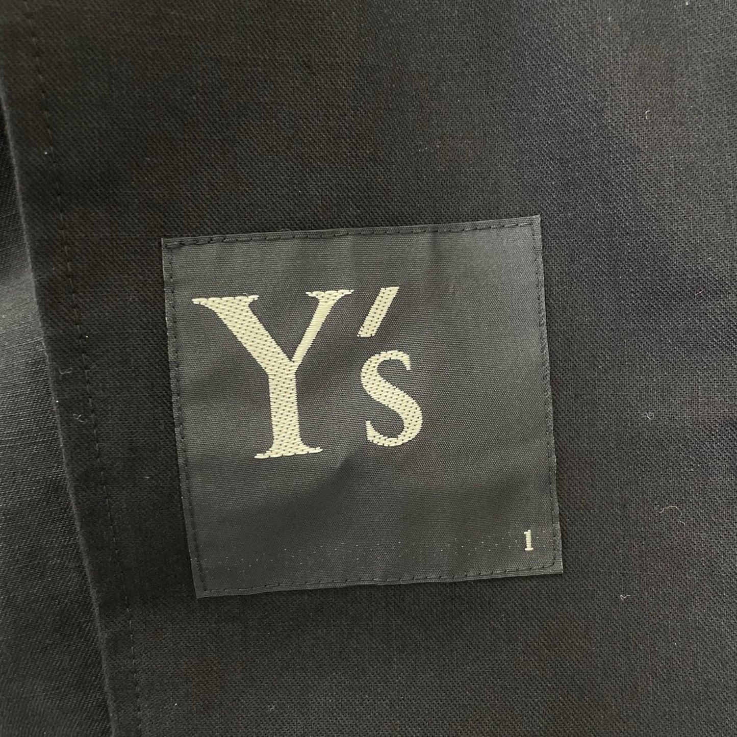 Y's ワイズ ブラック クロップド ジャケット ジャケット