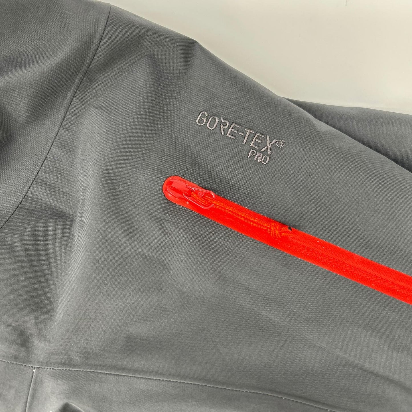 ARC'TERYX アークテリクス 18年製 18082-62298 Alpha SV Jacket シームドジャケット ジャケット