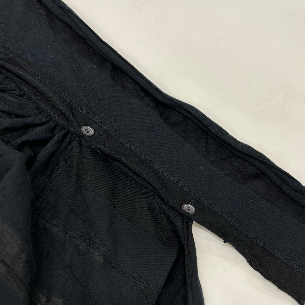 yohjiyamamoto ヨウジヤマモト ブラック FK-T31-077 TUCK JACQUARD GATHER DETAIL カーディガン トップス