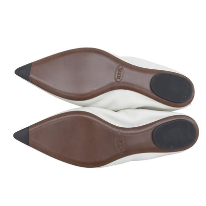 TOD'S トッズ 新品同様 ポインテッドトゥ フラットシューズ レディース レザー ホワイト 34 1/2 シューズ
