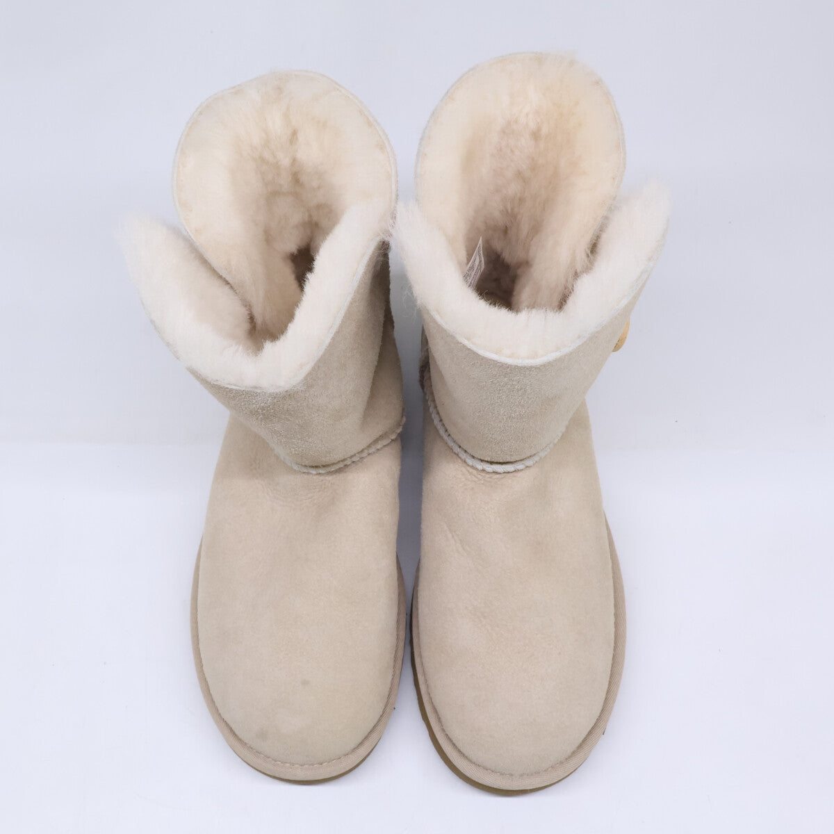 UGG アグ 【新品同様】5803 BAILEY BUTTON ベイリーボタン ムートンブーツ シューズ