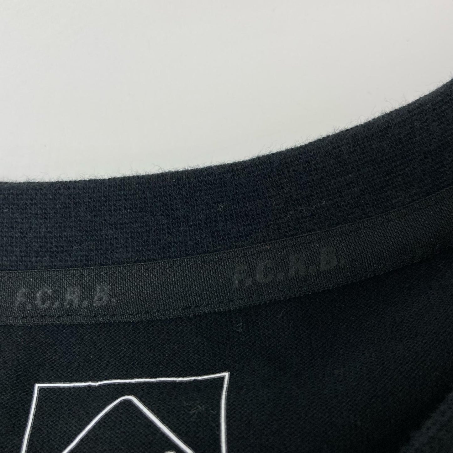 F.C.Real Bristol エフシーリアルブリストル 26SS ×キャプテン翼 FCRB-260174 KOJIRO HYUGA EMBLEM Tシャツ トップス