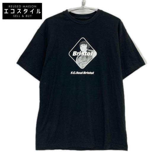 F.C.Real Bristol エフシーリアルブリストル 26SS ×キャプテン翼 FCRB-260174 KOJIRO HYUGA EMBLEM Tシャツ トップス