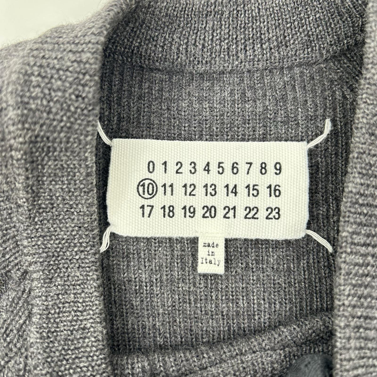 Maison margiela メゾンマルジェラ 14年製 S50HA0504 ネイビー サイドギャザー 長袖ニット トップス