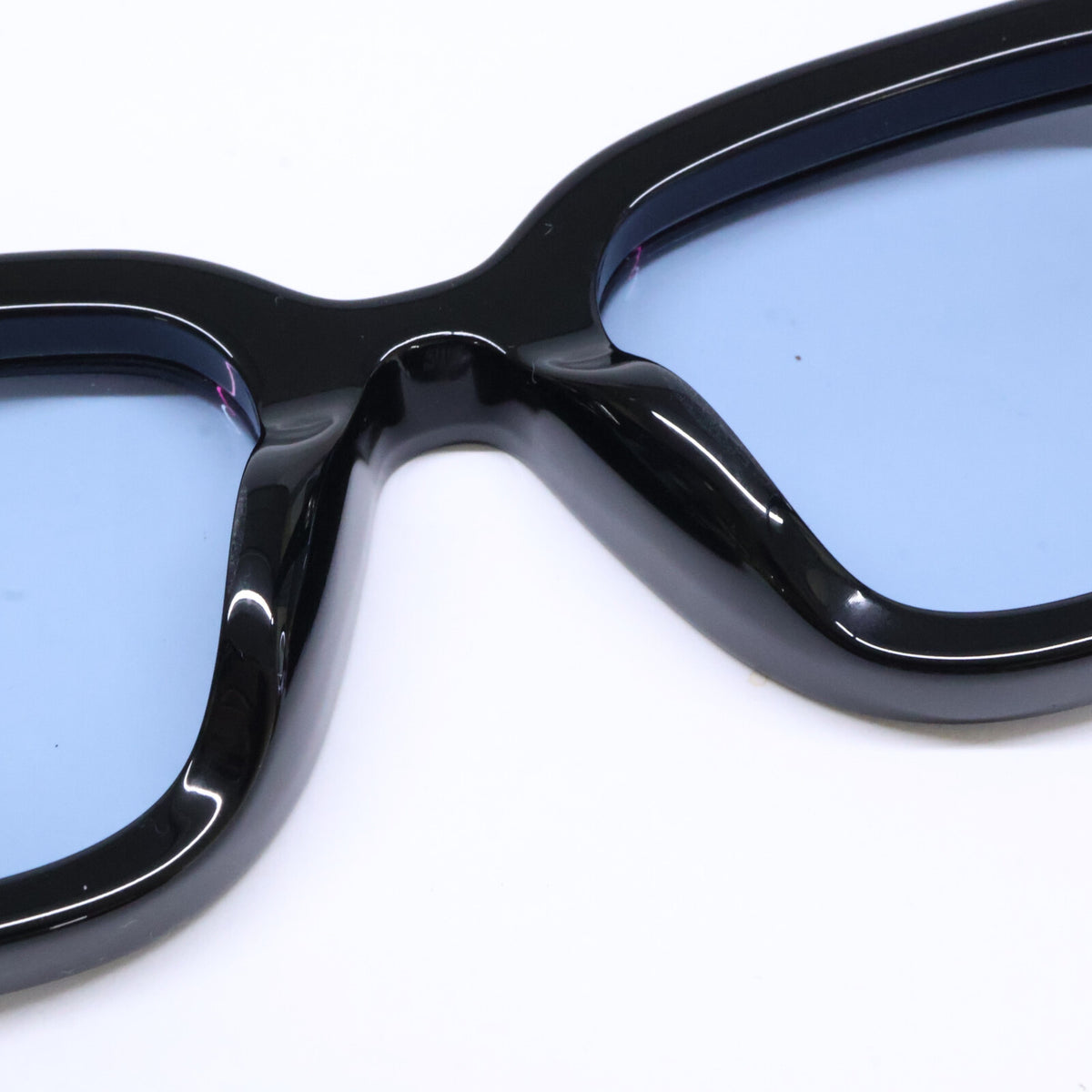 TOM FORD トムフォード TF1274-D ECO 01A ブラック ライトブルーレンズ ウェリントンサングラス サングラス