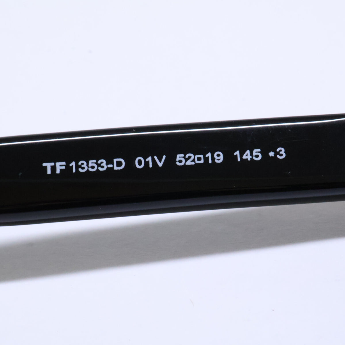TOM FORD トムフォード TF1353-D/s 01V ブラック ウェリントンサングラス サングラス