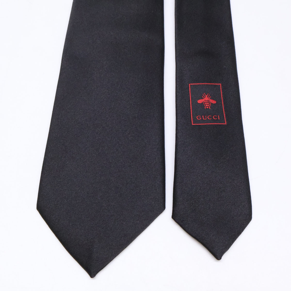 GUCCI グッチ 【美品】621511 4E009 シェリーライン インターロッキングG シルク ネクタイ