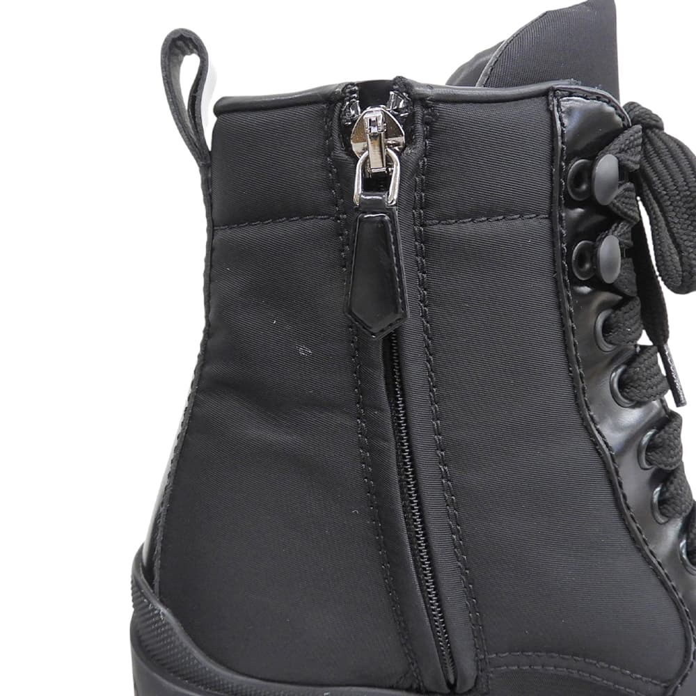 PRADA プラダ 美品 RE-NYLON トライアングルロゴ ショートブーツ シューズ レディース 黒 ブラック 37 1/2 1T708M シューズ