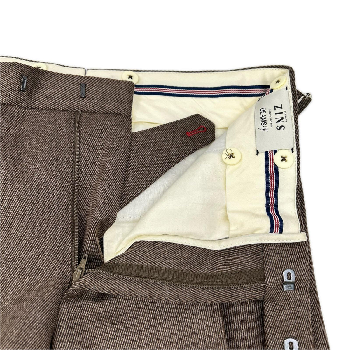 BERNARD ZINS ベルナールザンス 【BEAMS F別注】21-23-0558-727 ブラウン 2インプリーツスラックス ボトムス