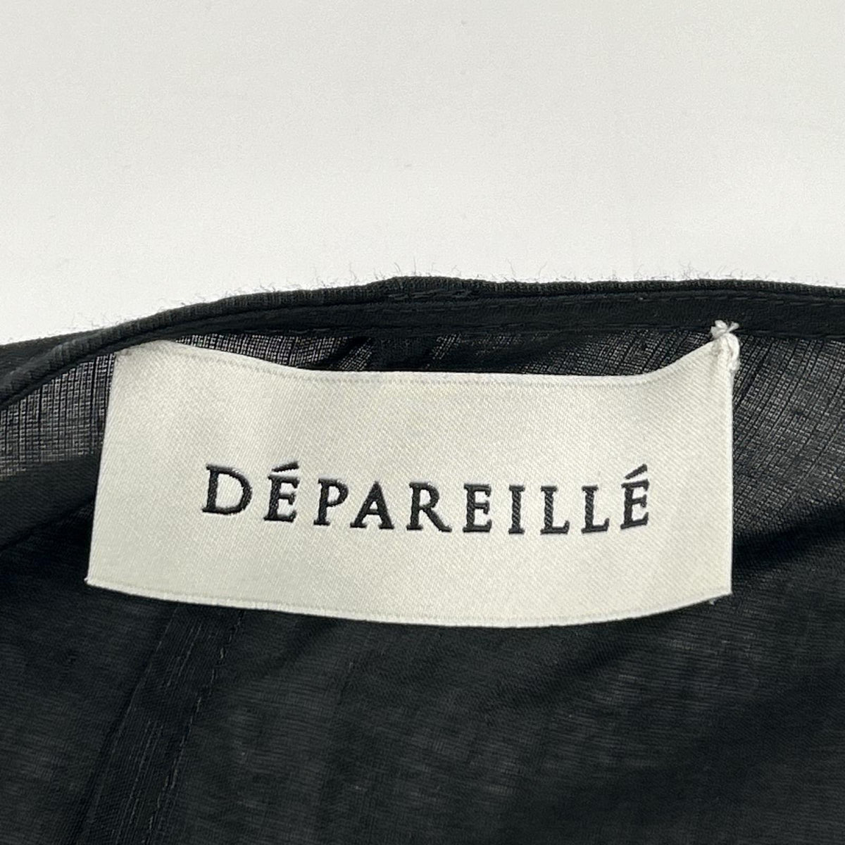 DEPAREILLE デパリエ B1152AFB321 ブラック リネンレースアップブラウス トップス