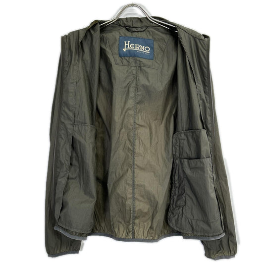 HERNO ヘルノ GI0215U-12314 カーキ ウルトラライトタスランナイロンジップフーディーブルゾン ジャケット