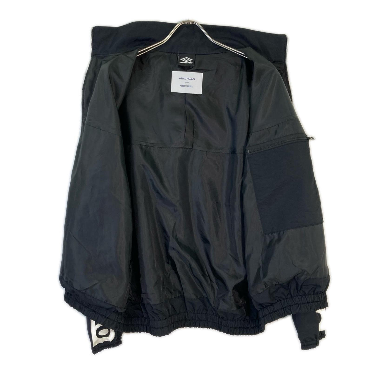 UMBRO アンブロ ×HOTEL PALACE 668-4112221 ブラック トラックジャケット ジャケット