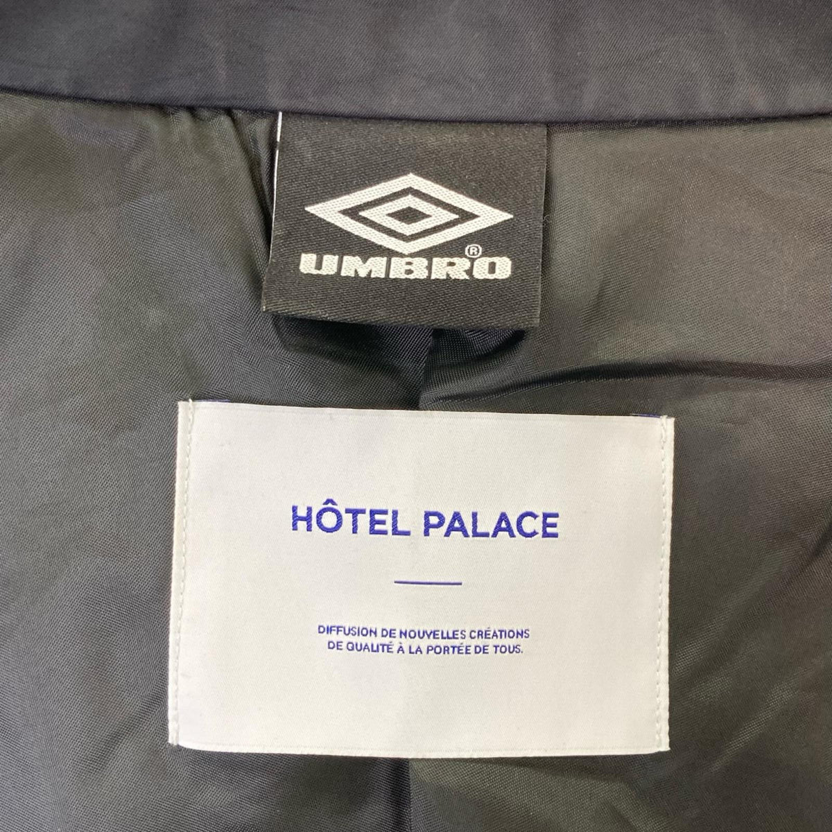 UMBRO アンブロ ×HOTEL PALACE 668-4112221 ブラック トラックジャケット ジャケット