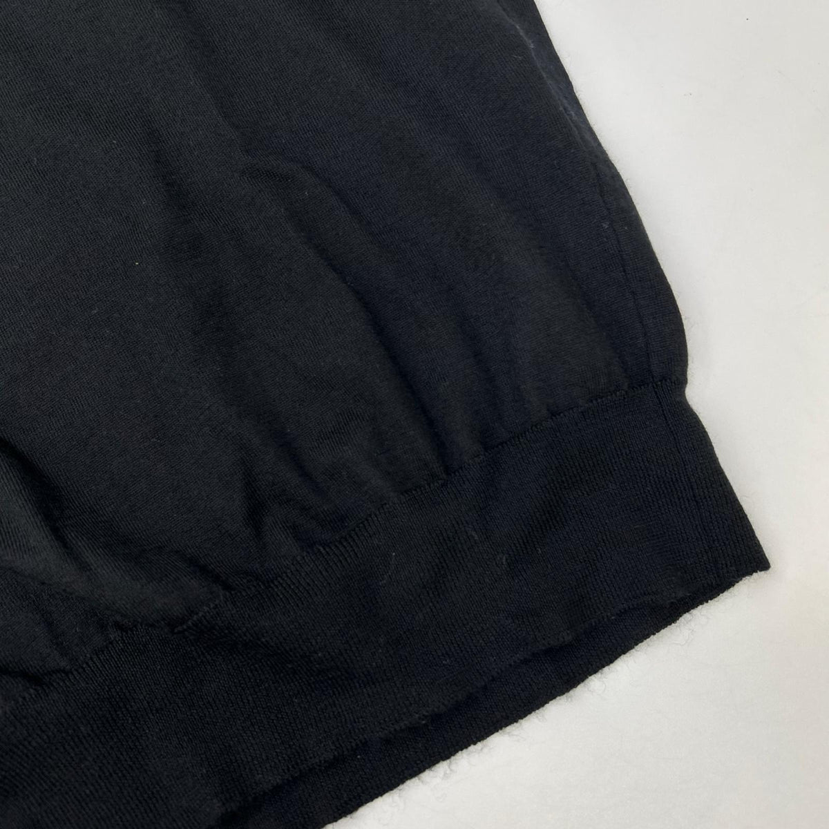 FILIPPO DE LAURENTIIS フィリッポ・デ・ローレンティス 0210-2610303 ブラック ウールシルク ニット トップス