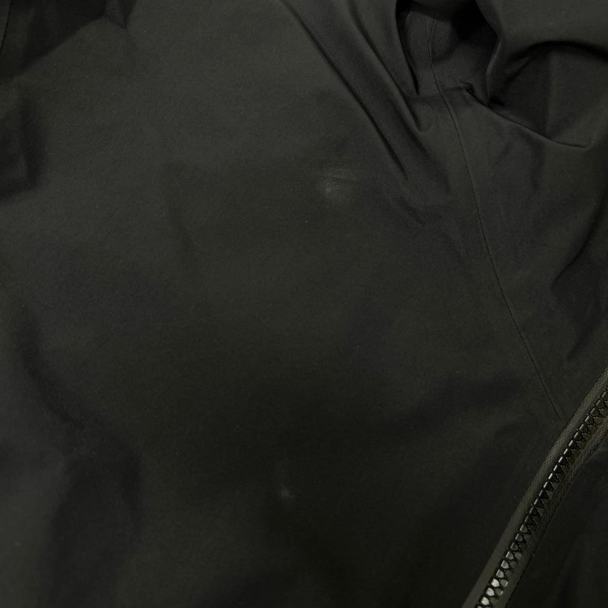 ARC’TERYX VEILANCE アークテリクス ヴェイランス X000007774 ブラック ヴェイランス モニターコート コート