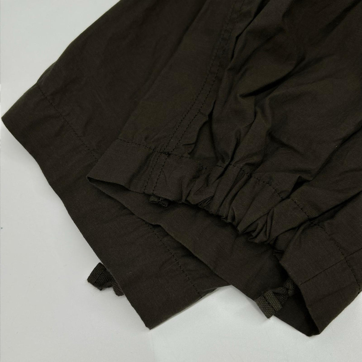 S'YTE サイト 25SS YP-P01-022 カーキ TYPEWRITER CARGO PANTS ボトムス