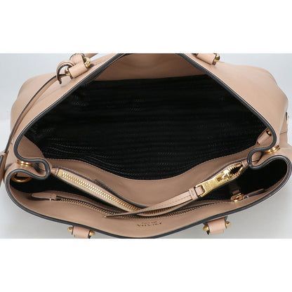 PRADA プラダ 美品 1BA579 グレースカーフレザー エンボスロゴ 2WAY ハンドバッグ