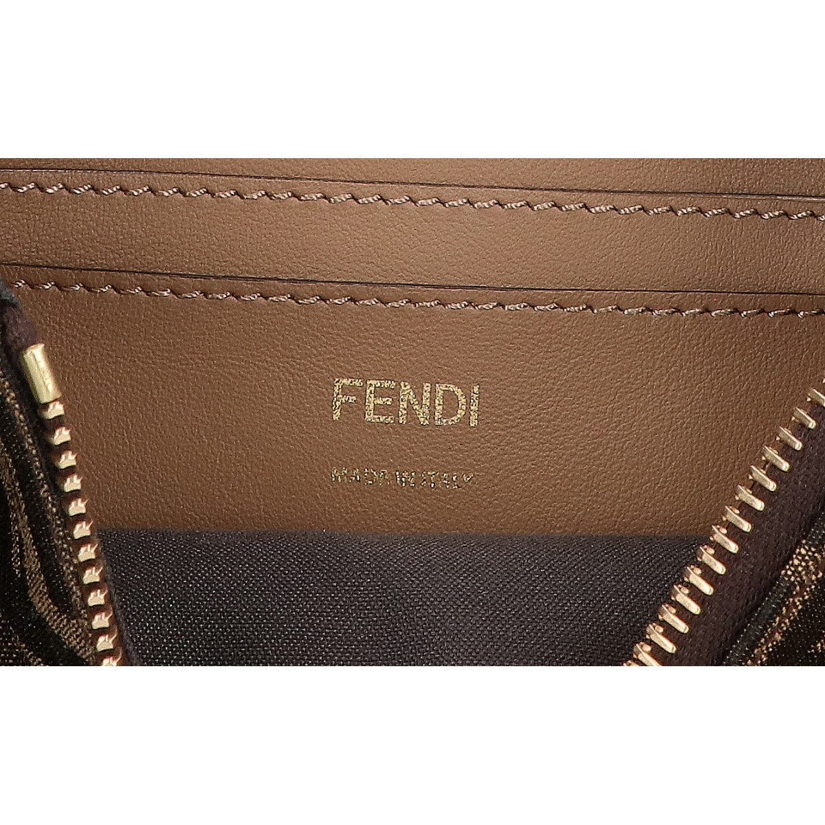 FENDI フェンディ 8BS073 BAGUETTE POUCH ズッカ柄 FFジャカードファブリック バゲットポーチ スリム クラッチ チェーンバッグ ショルダーバッグ