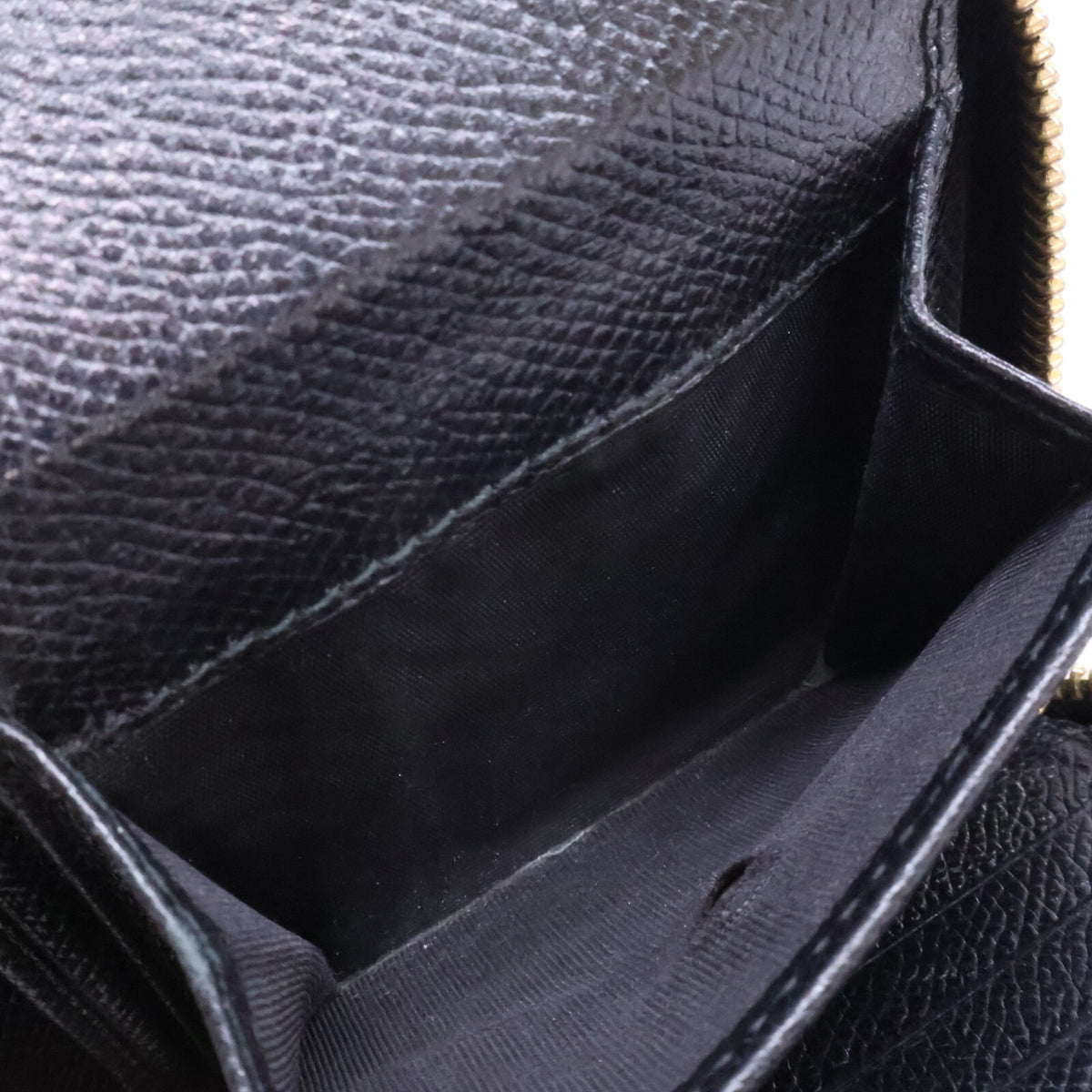 SalvatoreFerragamo サルバトーレフェラガモ 22-D156 0683537 ヴァラリボン ラウンドファスナー 二つ折り財布（小銭入れあり）