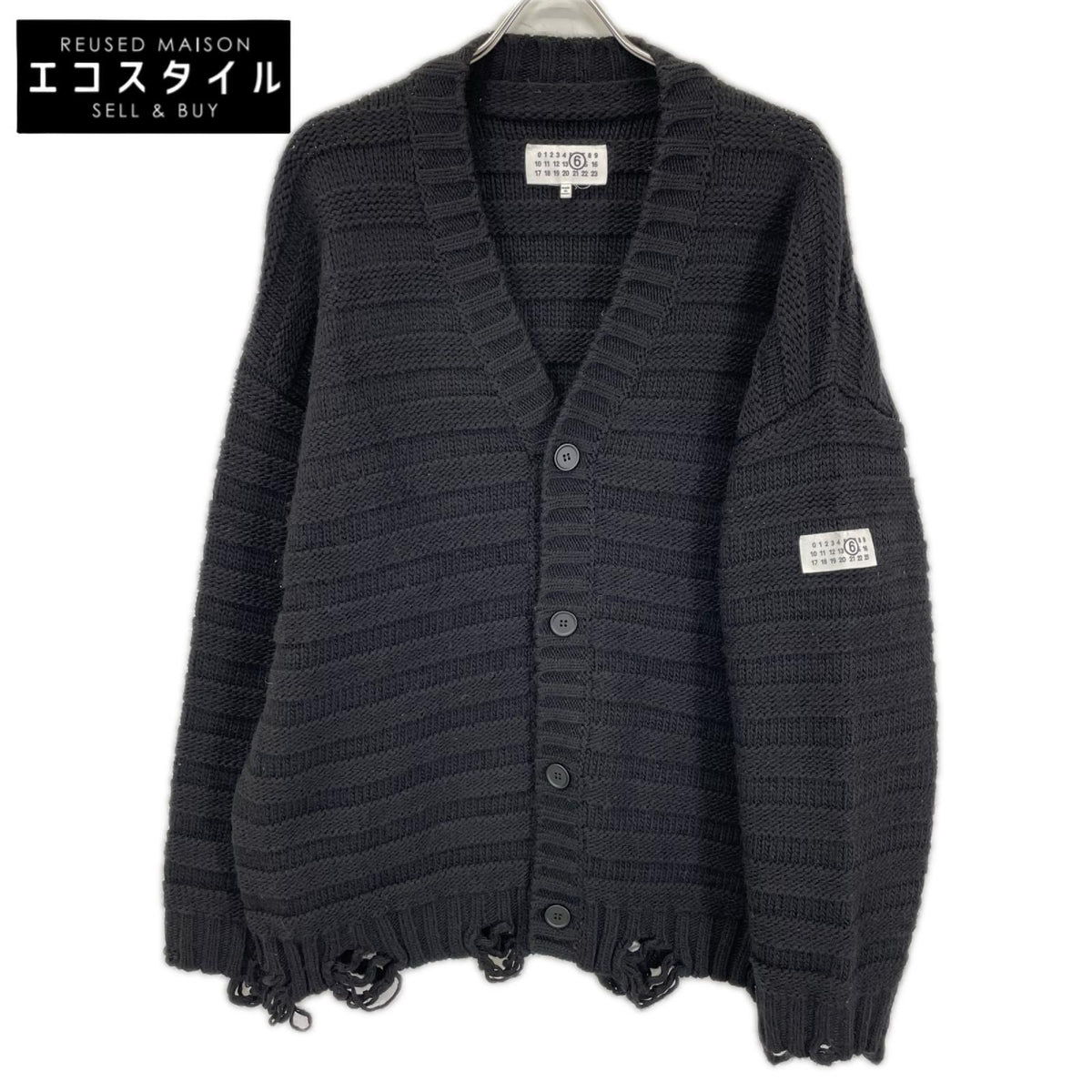 MM6 エムエムシックス 25AW SH0HP0005 ダメージ加工 Vネック ナンバリングロゴ トップス