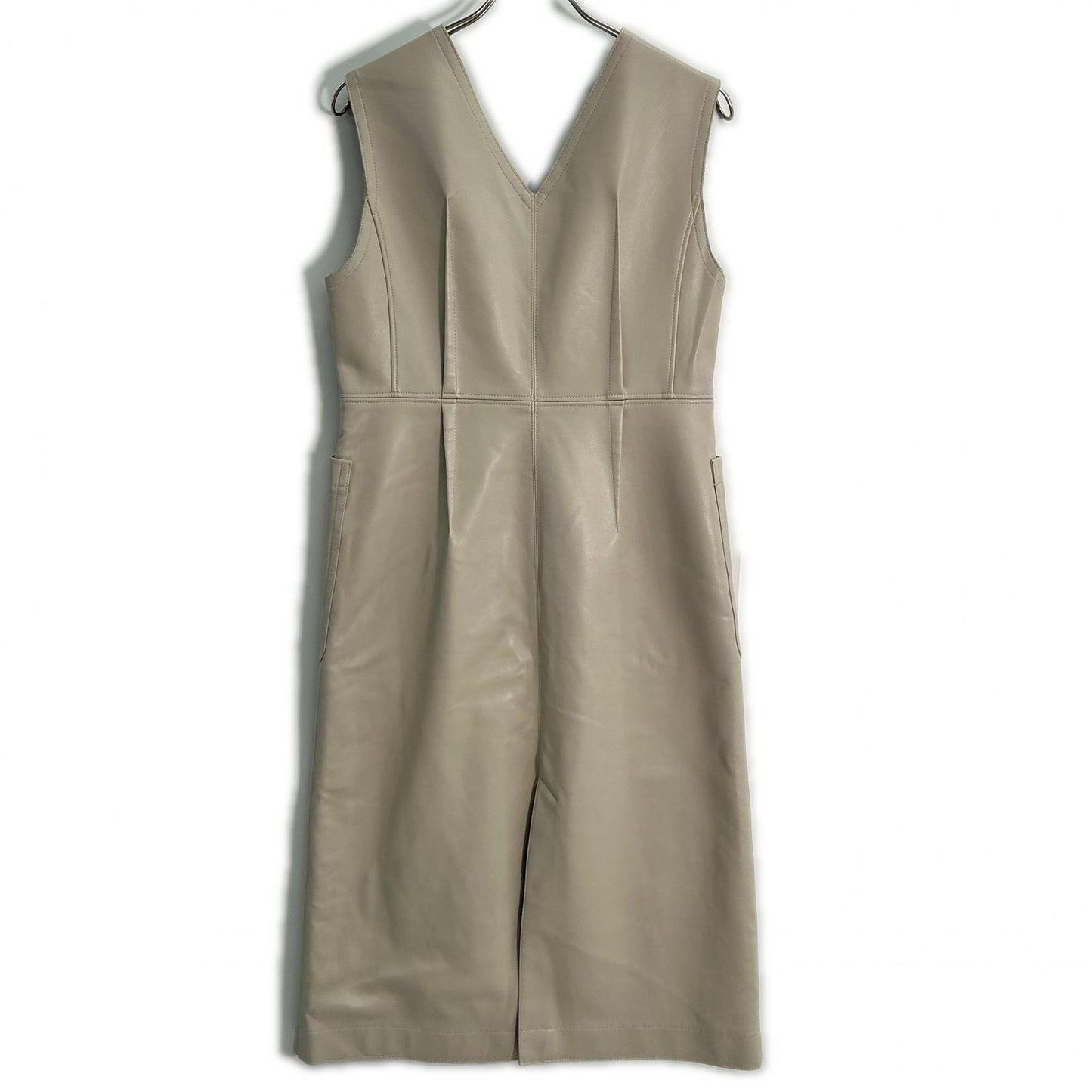 LE CIEL BLEU ルシェルブルー 23年 ﾍﾞｰｼﾞｭ Leather Utility Gilet ワンピース 36