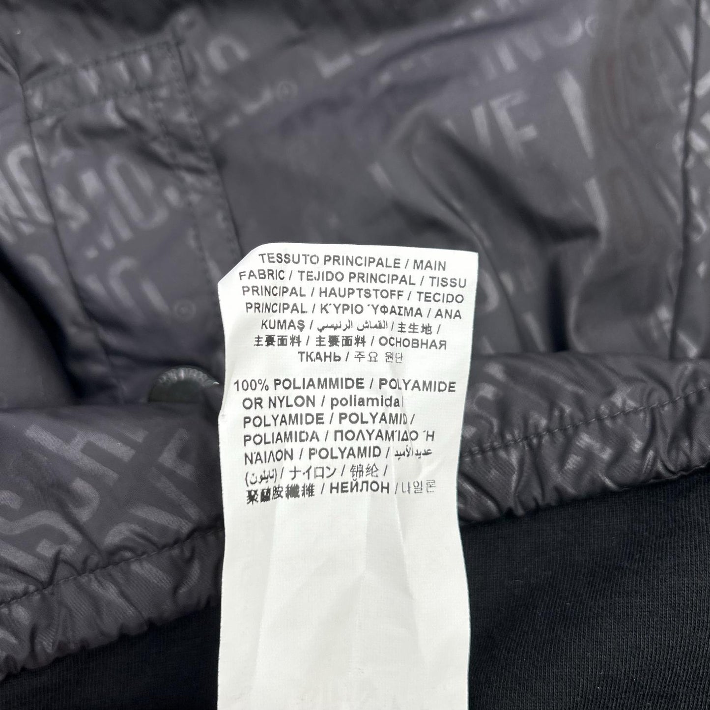 Love Moschino 拉夫莫斯奇诺 AZ1261508 黑色半拉链尼龙连衣裙