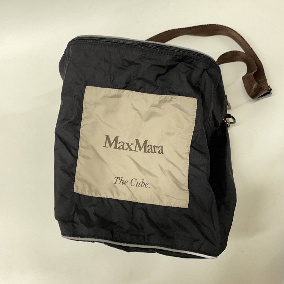 Max Mara マックスマーラ 21年 949611166 THE CUBE ﾌﾞﾗｯｸ NOVEF ﾘﾊﾞｰｼﾌﾞﾙ ﾀﾞｳﾝｺｰﾄ ジャケット 38