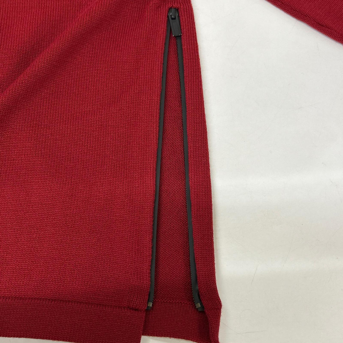 HERMES Hermès Red side-zip knit sweater Top