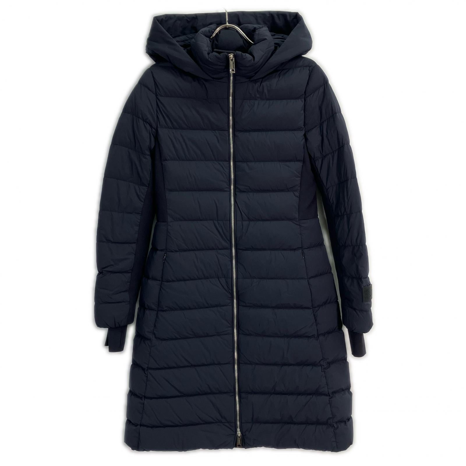 BURBERRY LONDON 博柏利 8067299 海军蓝 尼龙连帽羽绒大衣 S码