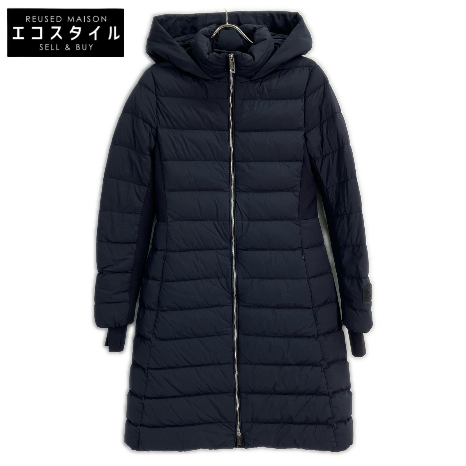 BURBERRY LONDON 博柏利 8067299 海军蓝 尼龙连帽羽绒大衣 S码