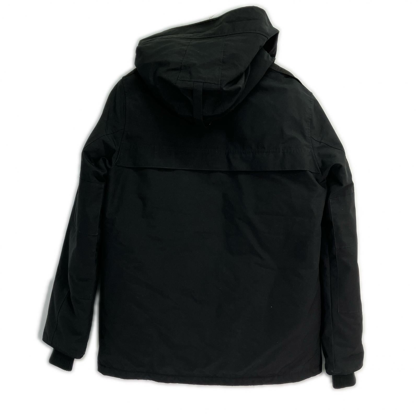 CANADA GOOSE カナダグース 5817M ﾌﾞﾗｯｸ ｶﾞﾘﾊﾞﾙﾃﾞｨ GARIBALDI PARKA ジャケット S