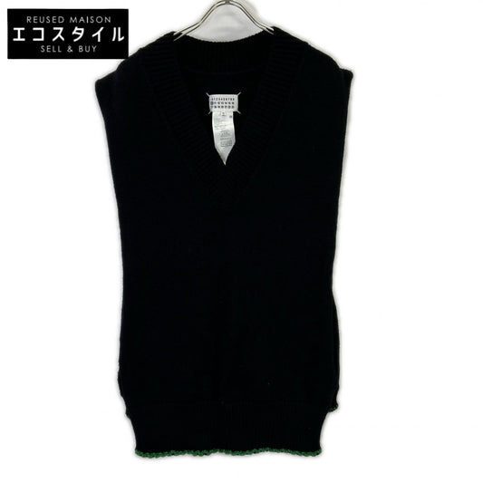 Maison Margiela S50TH0052 Black Knit Vest Vest