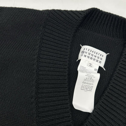 Maison Margiela S50TH0052 Black Knit Vest Vest