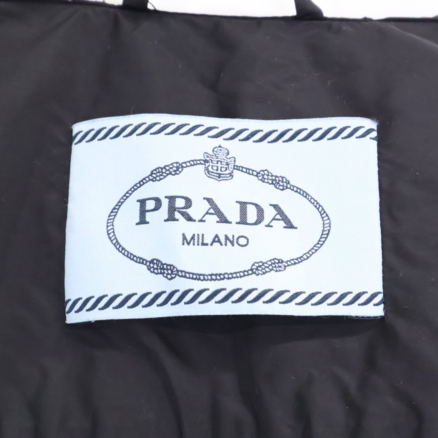 PRADA 【Domestic】29Z597 Triangle Logo Zip-Up Hoodie Jacket