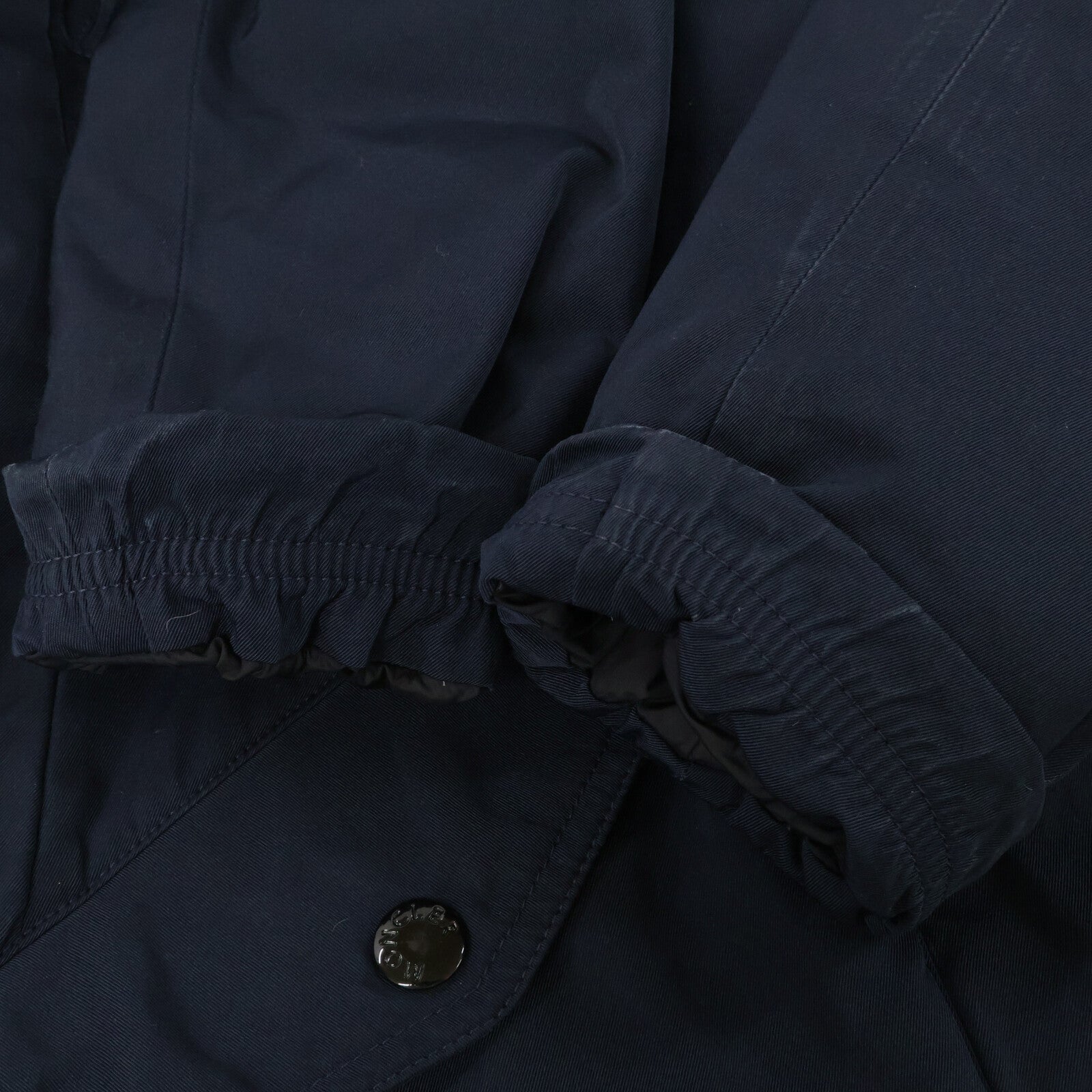 MONCLER 盟可睐 ARRIETTE 阿列特 镶毛边连帽羽绒服 夹克