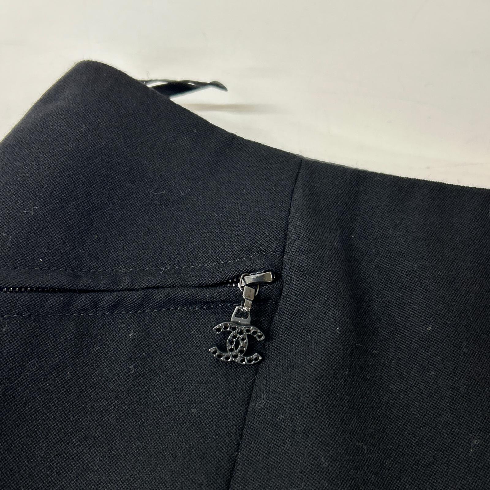 CHANEL シャネル 02AW P19746 ブラック ウール ココマークファスナー ミディスカート スカート