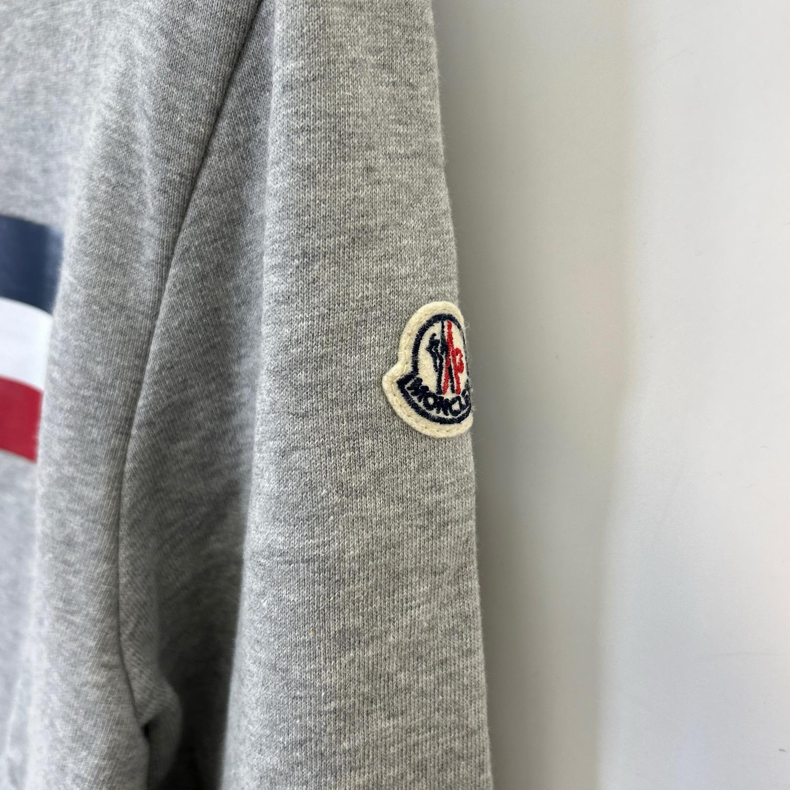 MONCLER 盟可睐 灰色 三色条纹 952 运动衫 上衣