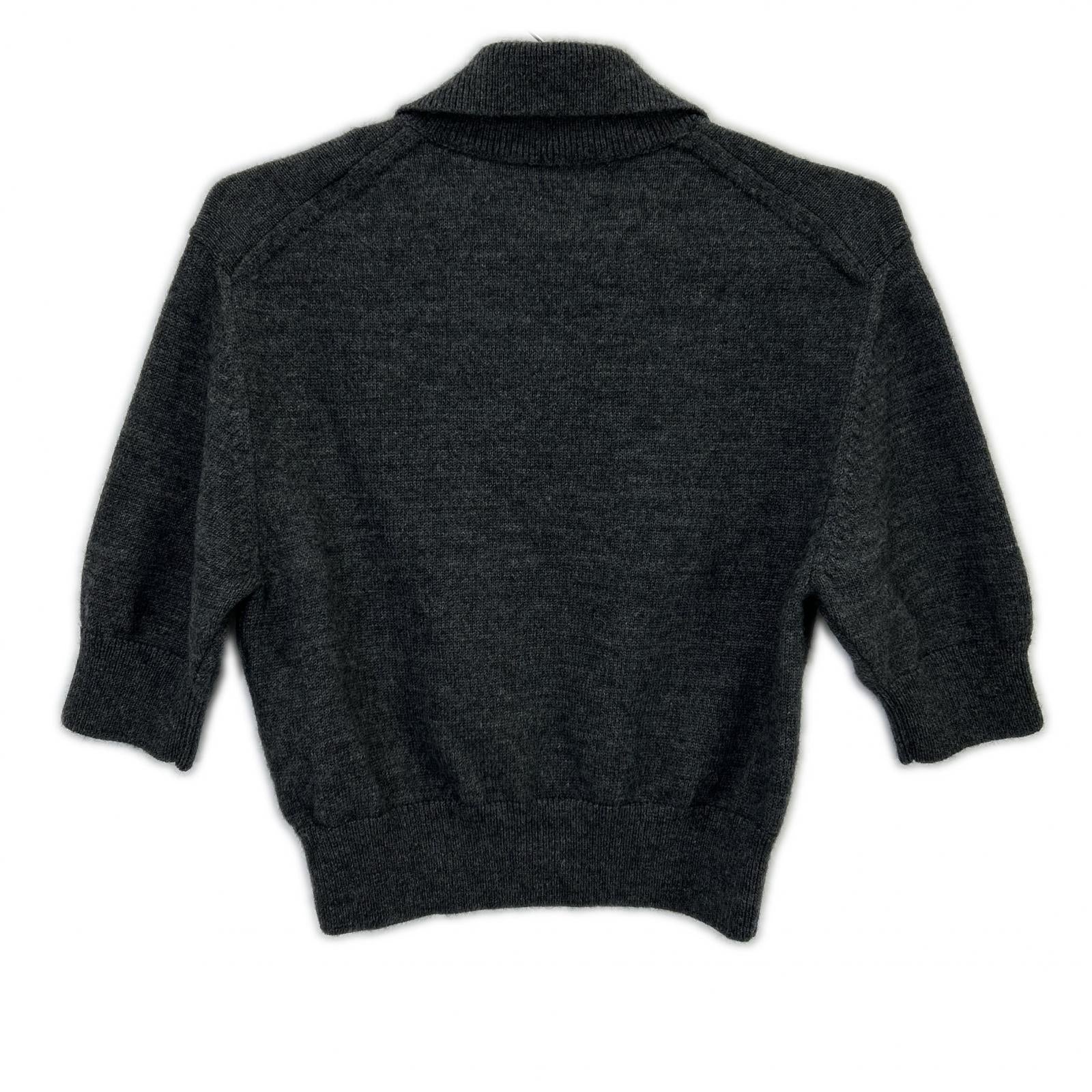 GIVENCHY ジバンシィ BWL0094ZSM 26SS グレー PARIS 1952 ウール ポロシャツ トップス
